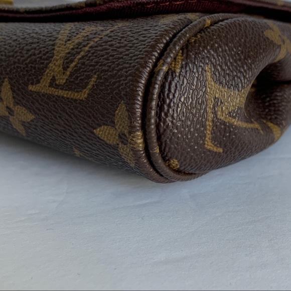 Authentic Louis Vuitton Favorite PM - Picture 7 of 14